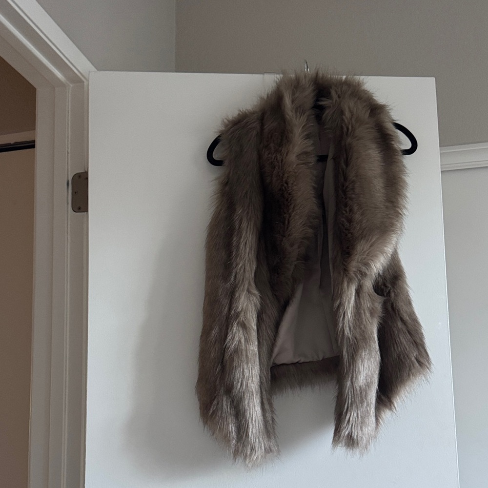 Guess Women's Faux Fur Teddy Jacket - Brown